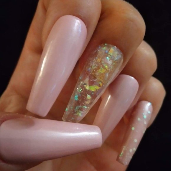 Ballerina pink and iridescent long press on nails - Picture 3 of 3